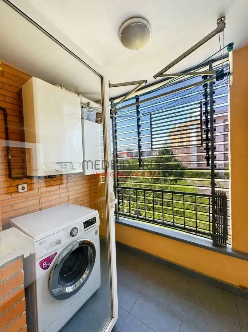 Piso con terraza en venta en Avenida de Francisco Pi y Margall, imagen 9