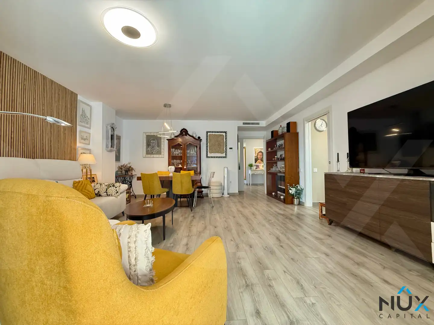 Sala d'estar de Pis en venda en Paterna amb Aire condicionat, Calefacció i Parquet