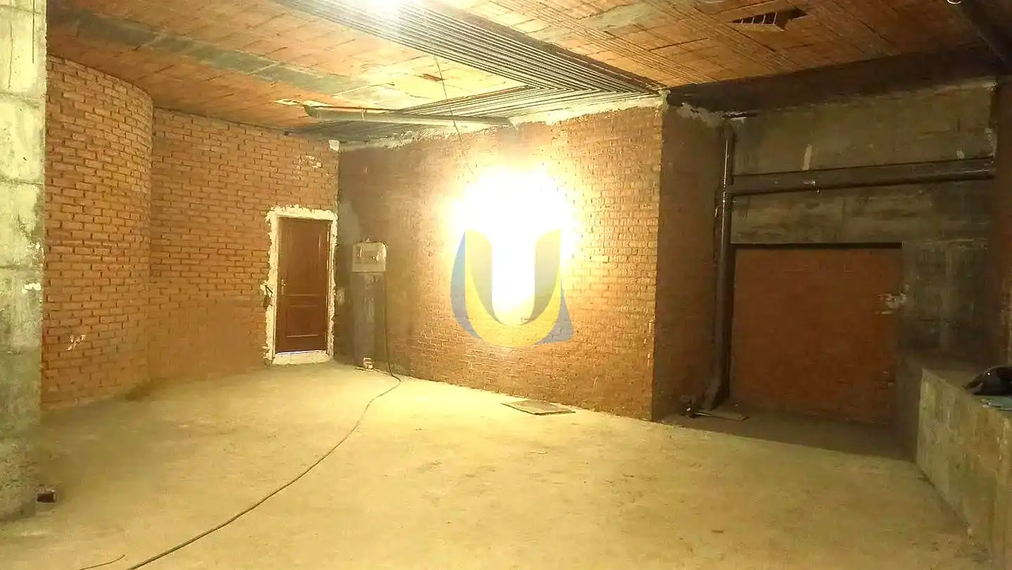 Local comercial de lloguer a Centro, imagen 2
