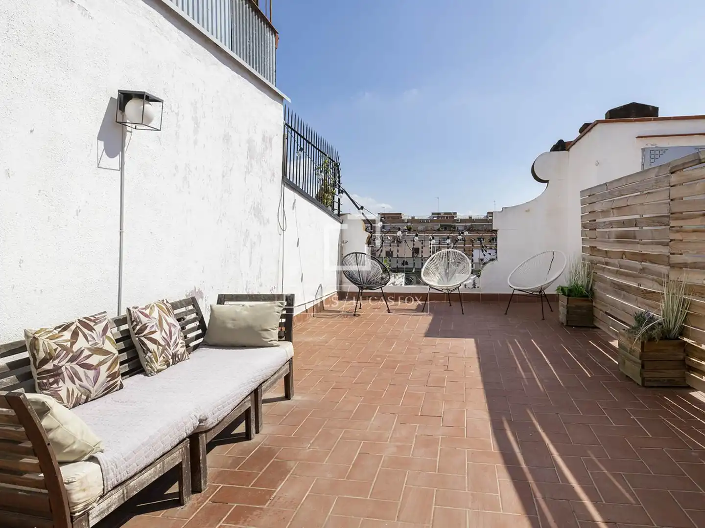 Terrasse von Dachboden zum Verkauf in Barcelona mit Klimaanlage, Heizung und Parkett