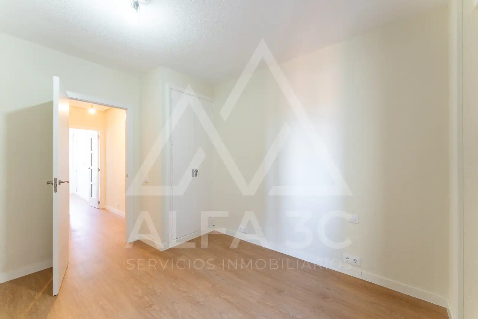 Bedroom of Flat for sale in Madrid  with Terrace