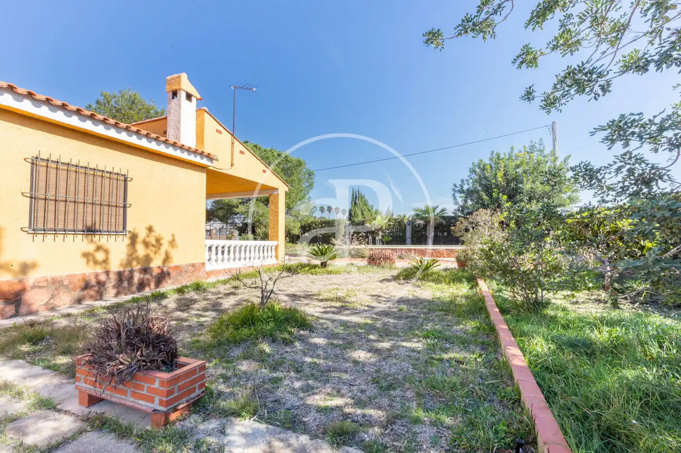 Exterior view of Houses for sale in Chiva  with Air Conditioner, Heating and Private garden