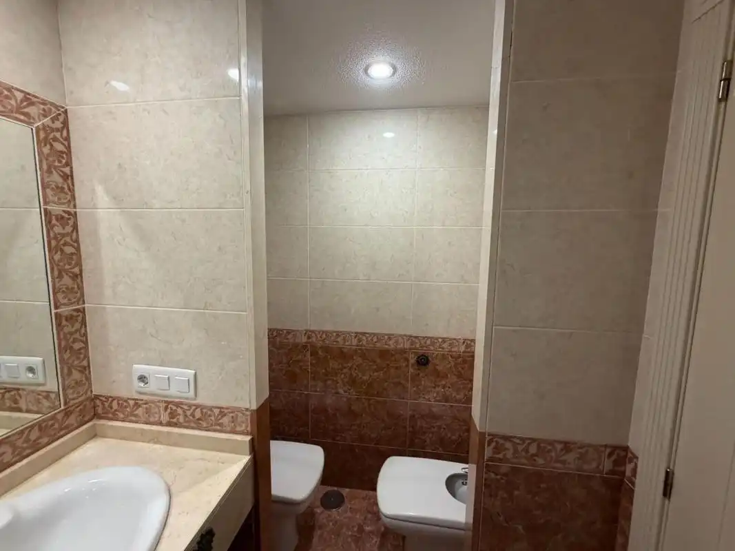 Wohnungen zum Verkauf in Alicante Golf