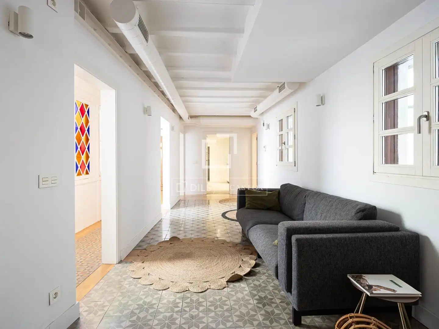 Sala d'estar de Pis en venda en Barcelona amb Aire condicionat, Calefacció i Parquet