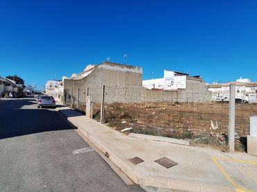 Terrain résidentiel à vendre à Carrer Móstoles 33