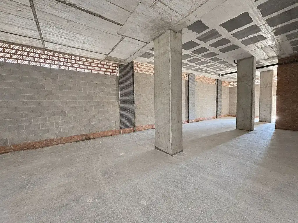 Gewerbefläche zur Miete in Carrer de la Indústria 380, imagen 9