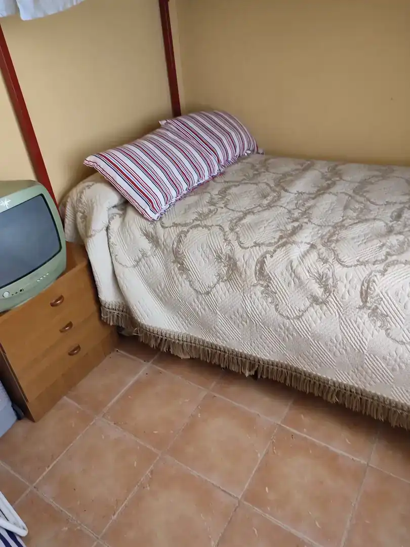 Dormitori de Finca rústica en venda en Chóvar