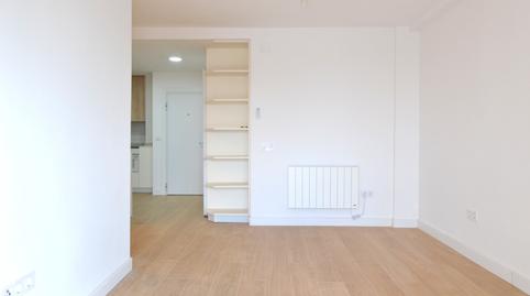 Foto 4 de Piso de alquiler en Calle del Alcalde Martín de Alzaga, Valdezarza,  Madrid Capital