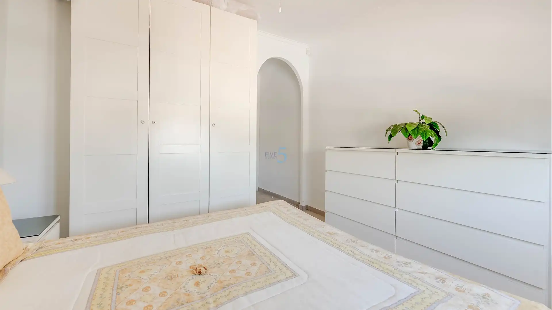 Habitación de Casa o chalet en venta en Torrevieja con Terraza, Piscina y Amueblado