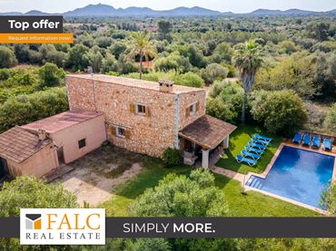 Casa rústica amb piscina en venda a Felanitx Poble