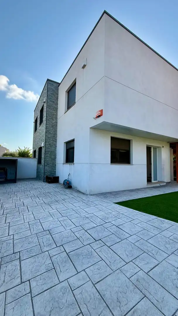 Exterior view of Detached homes for sale in Altafulla  with Air Conditioner, Heating and Private garden