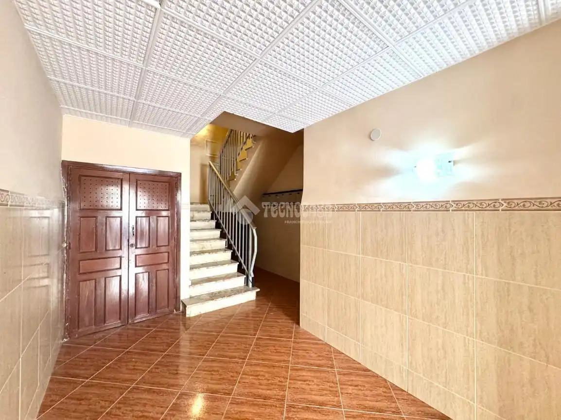 Piso en venta en Almería