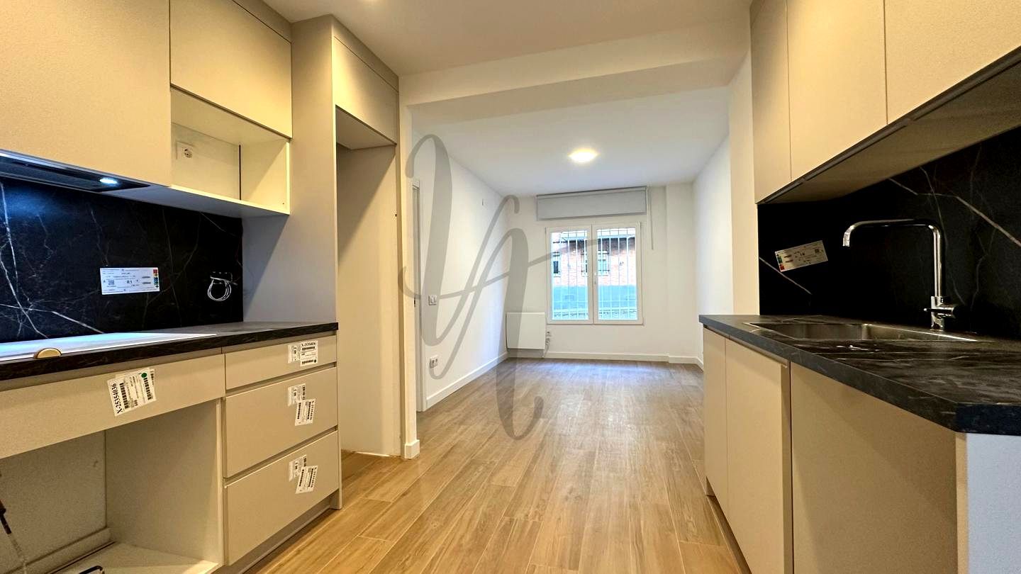 Kitchen of Study for sale in Alcobendas  with Heating and Storage room