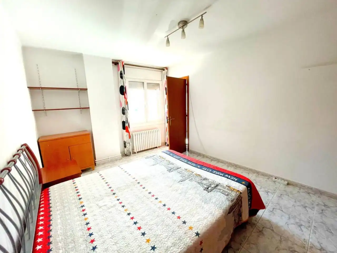 Bedroom of Flat for sale in Cerdanyola del Vallès  with Heating and Balcony
