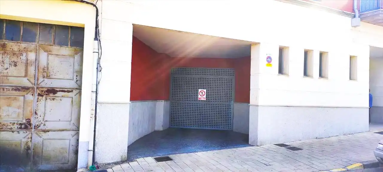 Aparcament de Garatge en venda en Astorga
