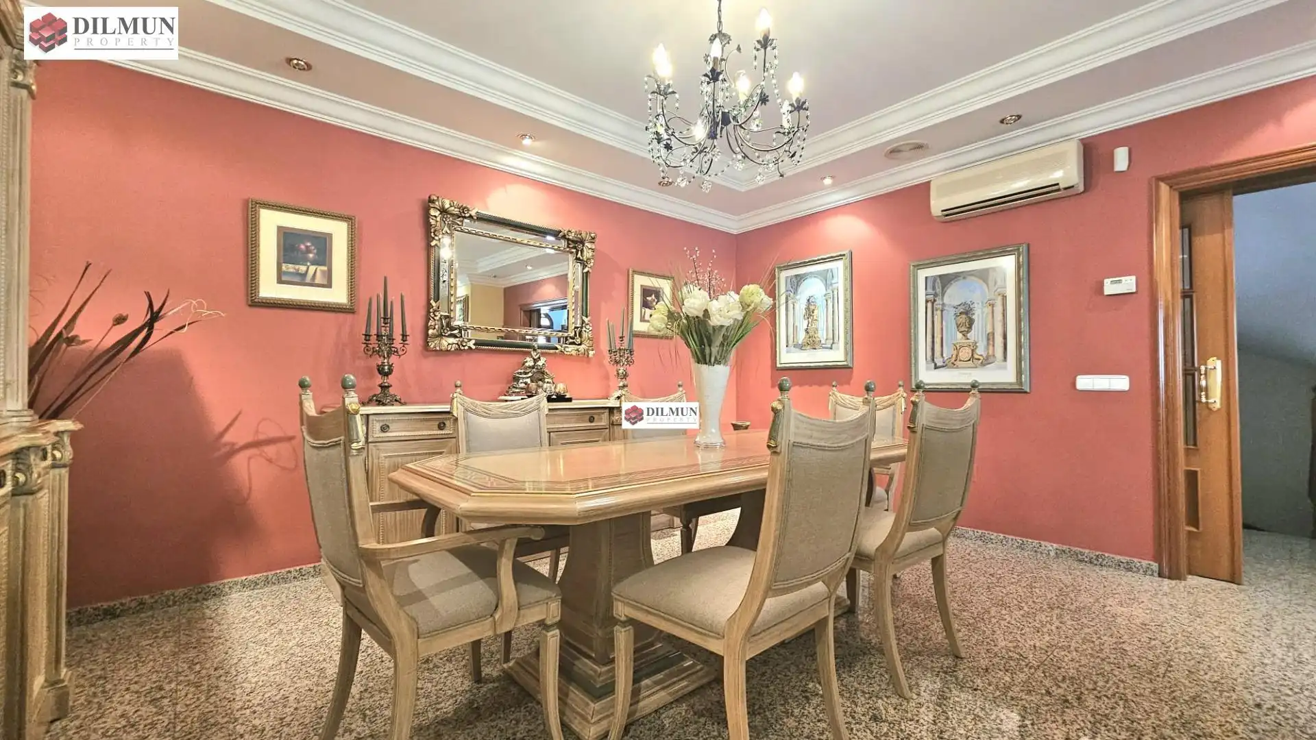 Dining room of Houses for sale in Mijas  with Air Conditioner, Heating and Terrace
