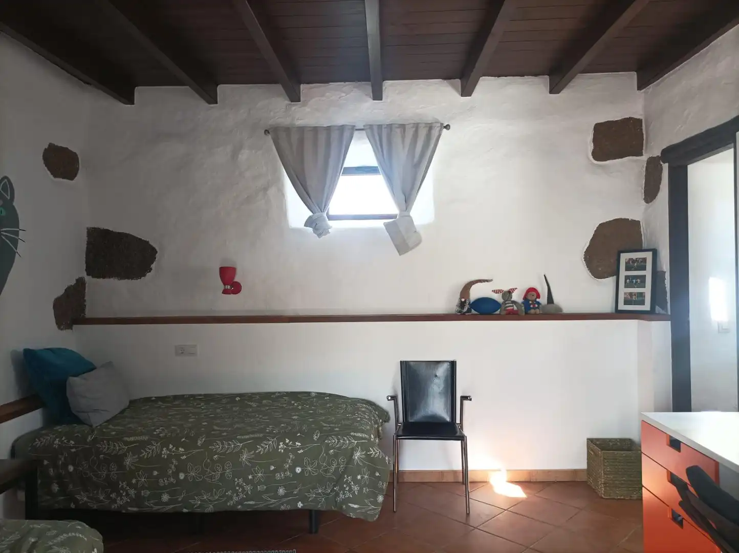Dormitori de Casa o xalet en venda en San Bartolomé amb Jardí privat, Terrassa i Traster