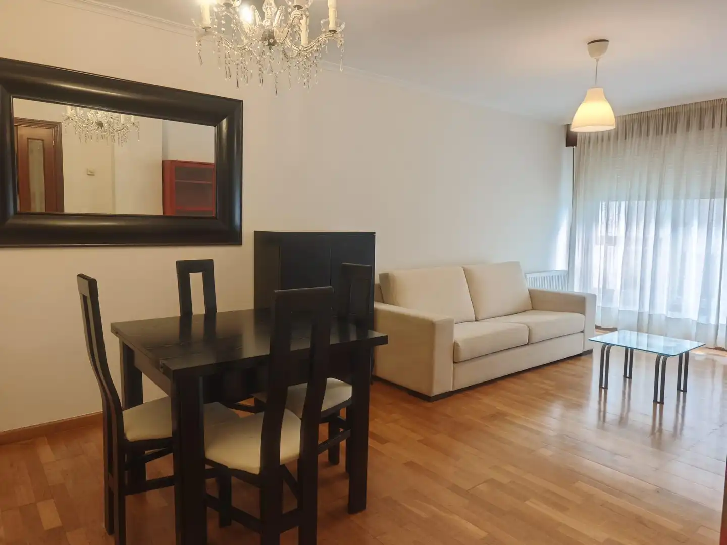 Living room of Flat for rent in Culleredo  with Heating, Parquet flooring and Storage room