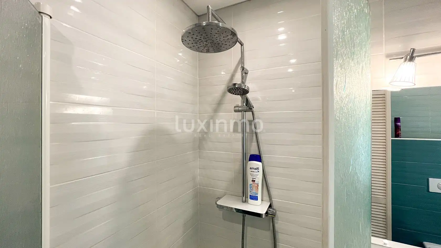 Bathroom of Houses for sale in Dénia  with Terrace, Storage room and Swimming Pool