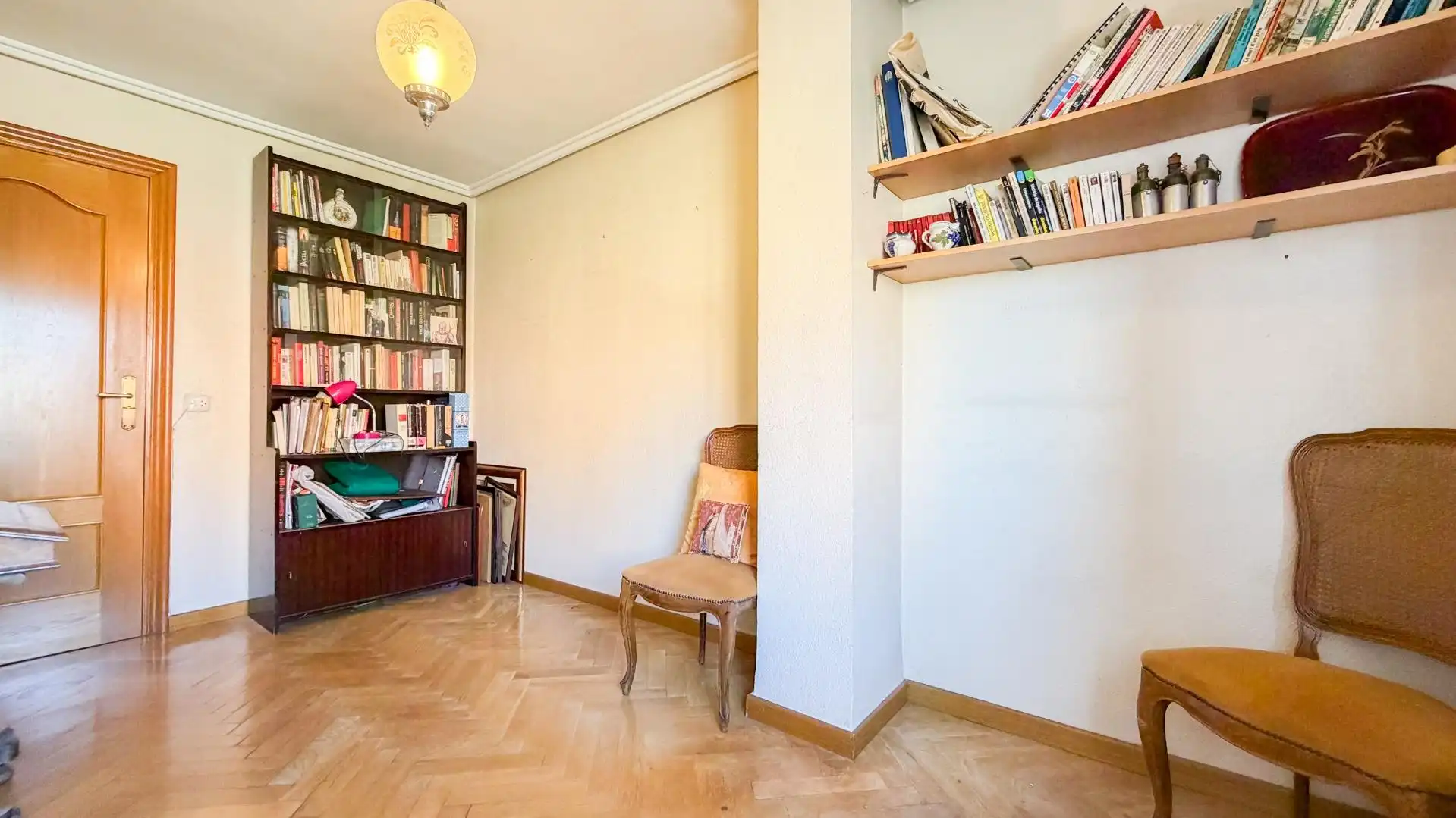 Wohnzimmer von Wohnung zum Verkauf in Valencia mit Klimaanlage, Heizung und Parkett