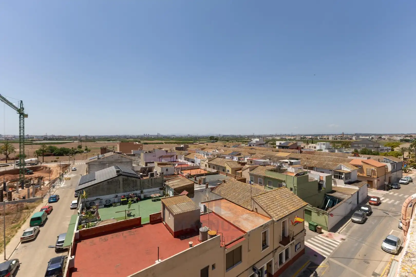 Außenansicht von Wohnung zum Verkauf in Foios mit Klimaanlage, Abstellraum und Balkon