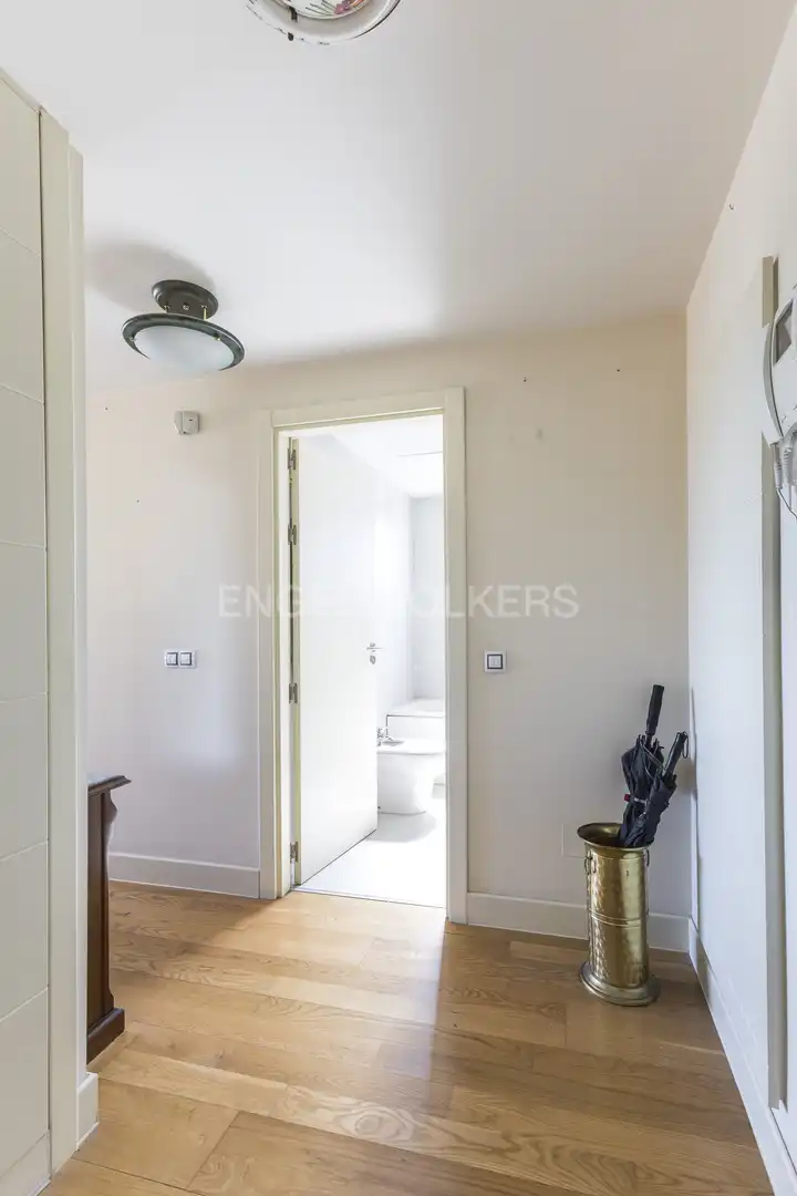 Piso en venta en Madrid con Aire acondicionado, Calefacción y Trastero
