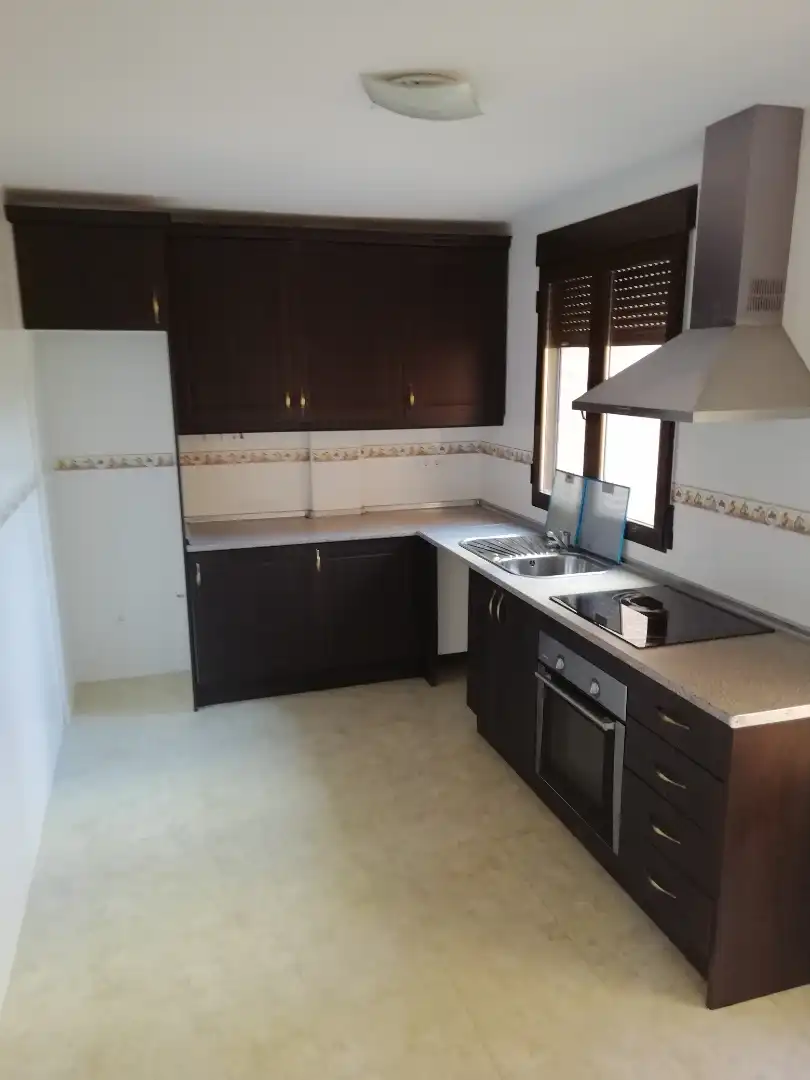 Cocina de Casa o chalet de alquiler en Polán con Calefacción, Terraza y Trastero