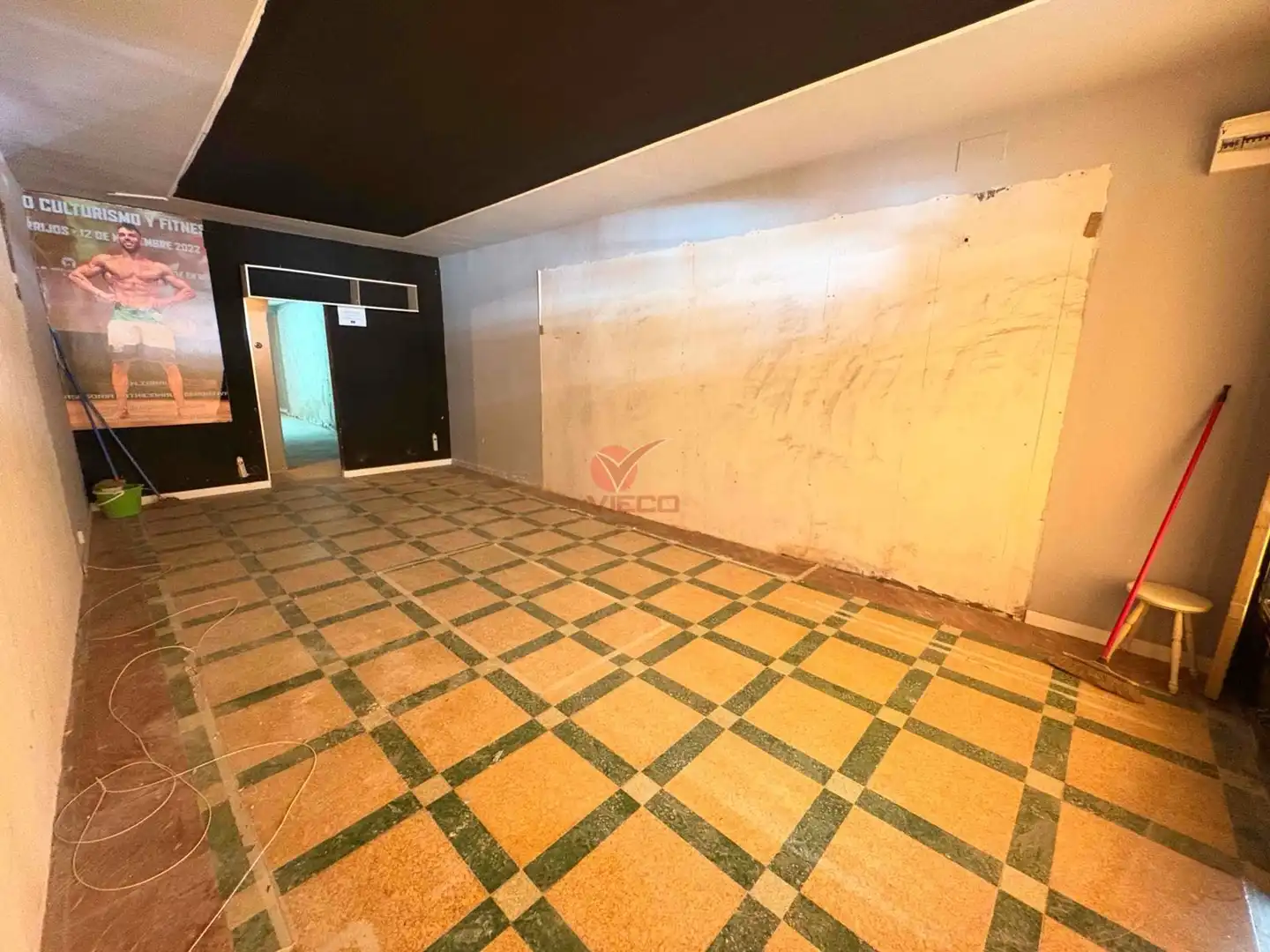 Local comercial en venda a JOSE COBO, imagen 4