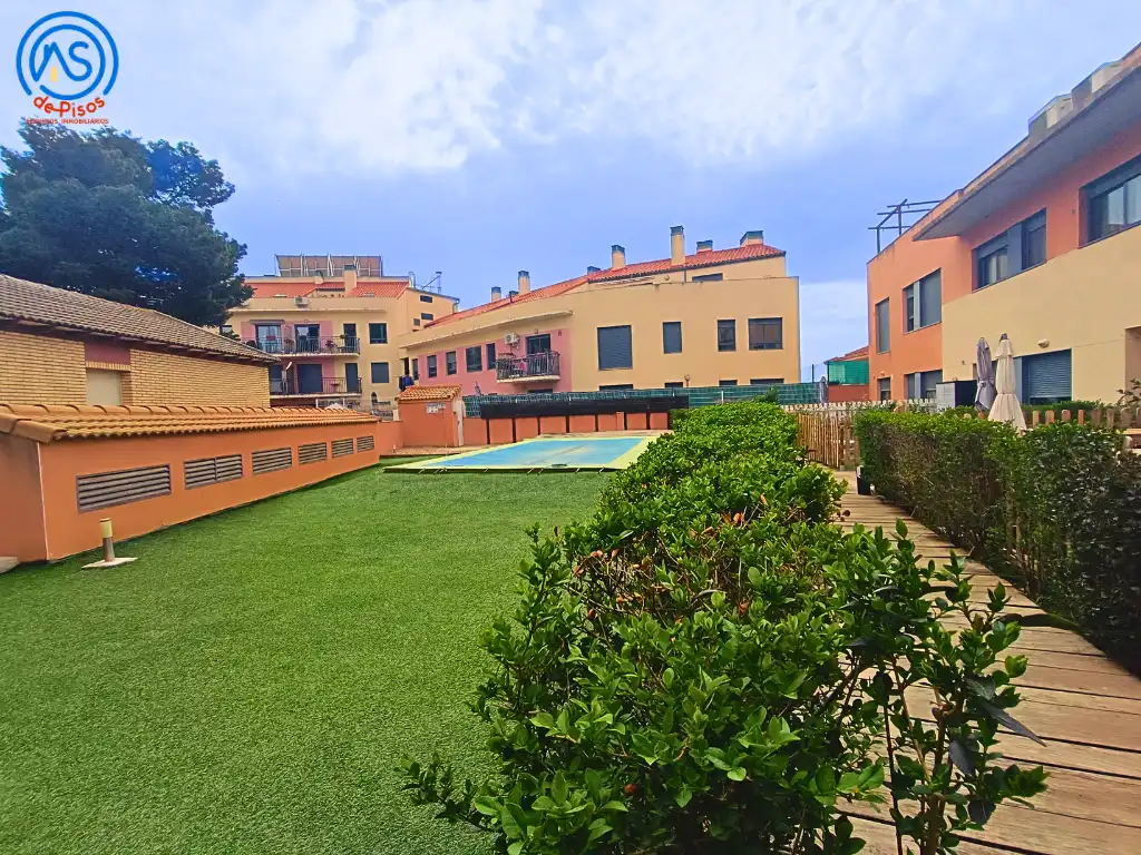Flat for rent in Calle Ramón y Cajal, 29, Cadrete