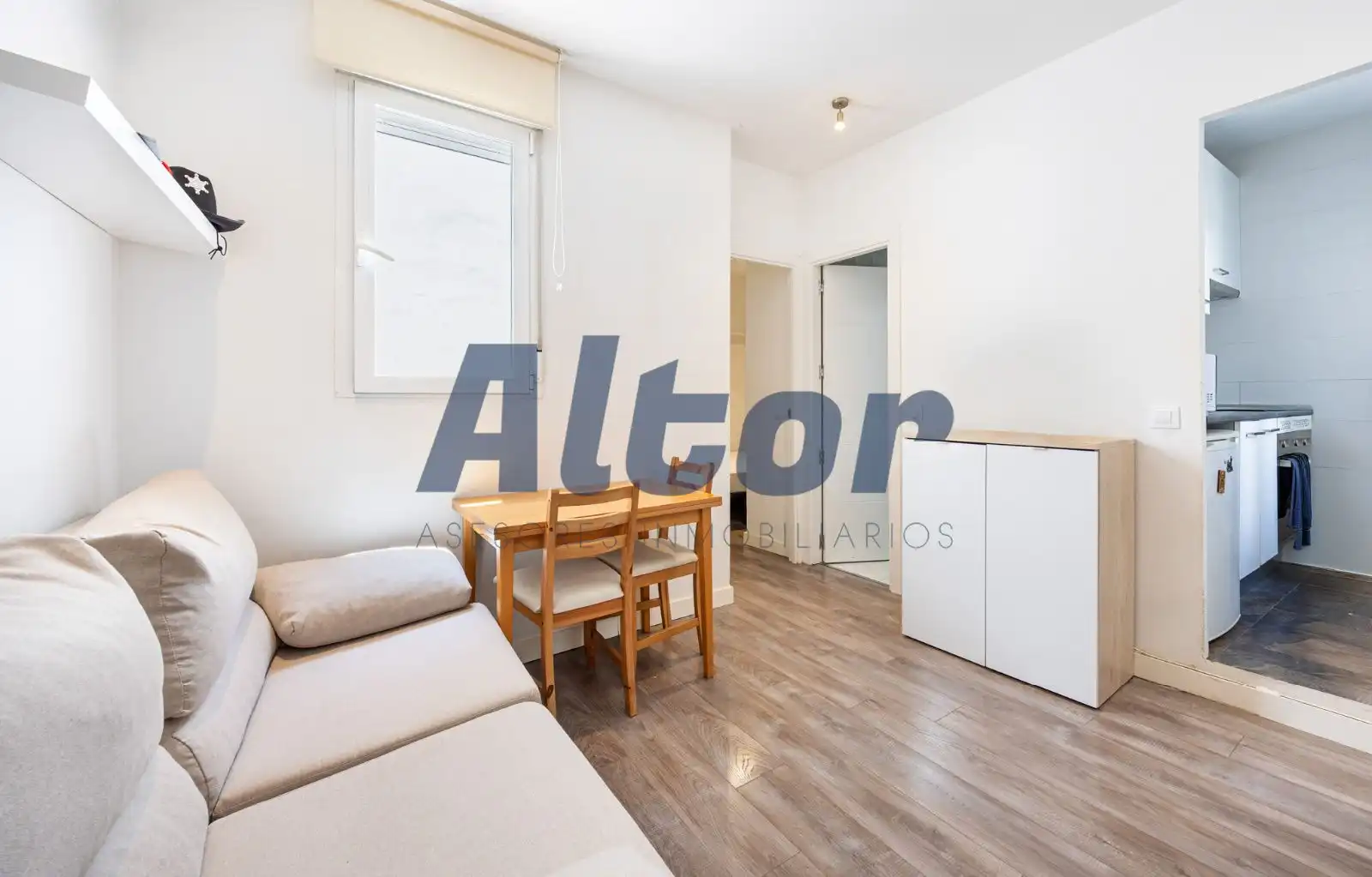 Habitación de Piso en venta en Madrid con Aire acondicionado y Calefacción