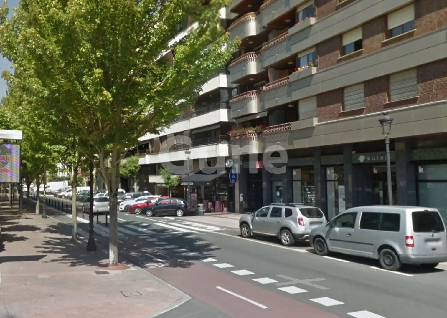 Locale commerciale in vendita a AVENIDA NAVARRA