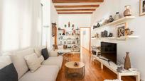 Living room of Apartment for sale in  Barcelona Capital  with Parquet flooring, Terrace and Storage room
