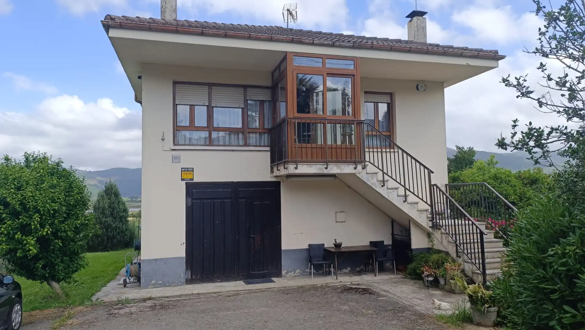 Chalet con jardín en venta en Bárcena de Cicero