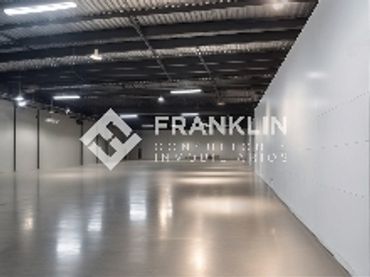Nave industrial en venta en Carrer dels Vinyets