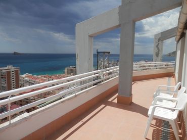 Appartement compact avec piscine à vendre à Playa de Poniente