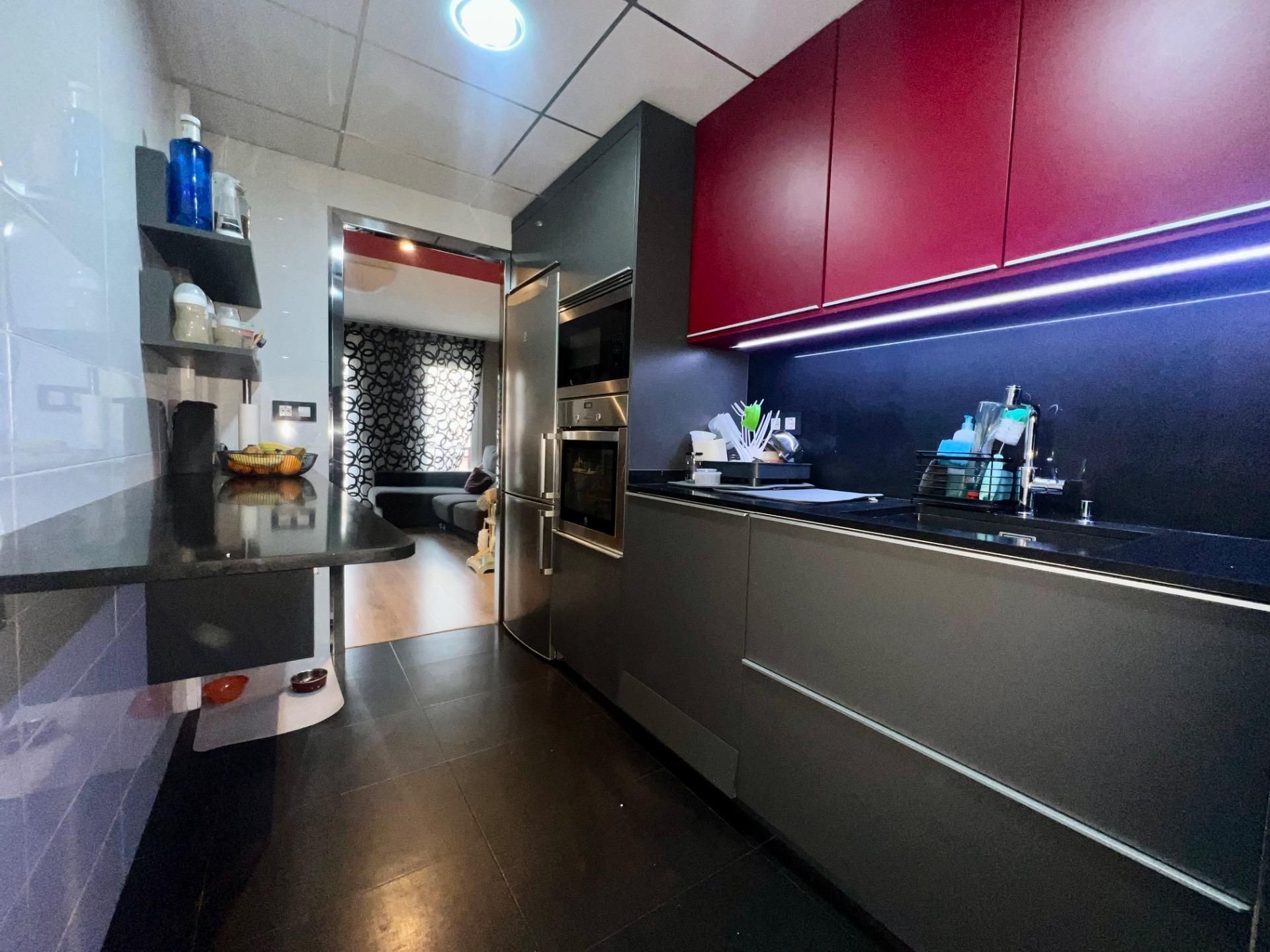 Kitchen of Flat for sale in Tortosa  with Air Conditioner, Heating and Parquet flooring
