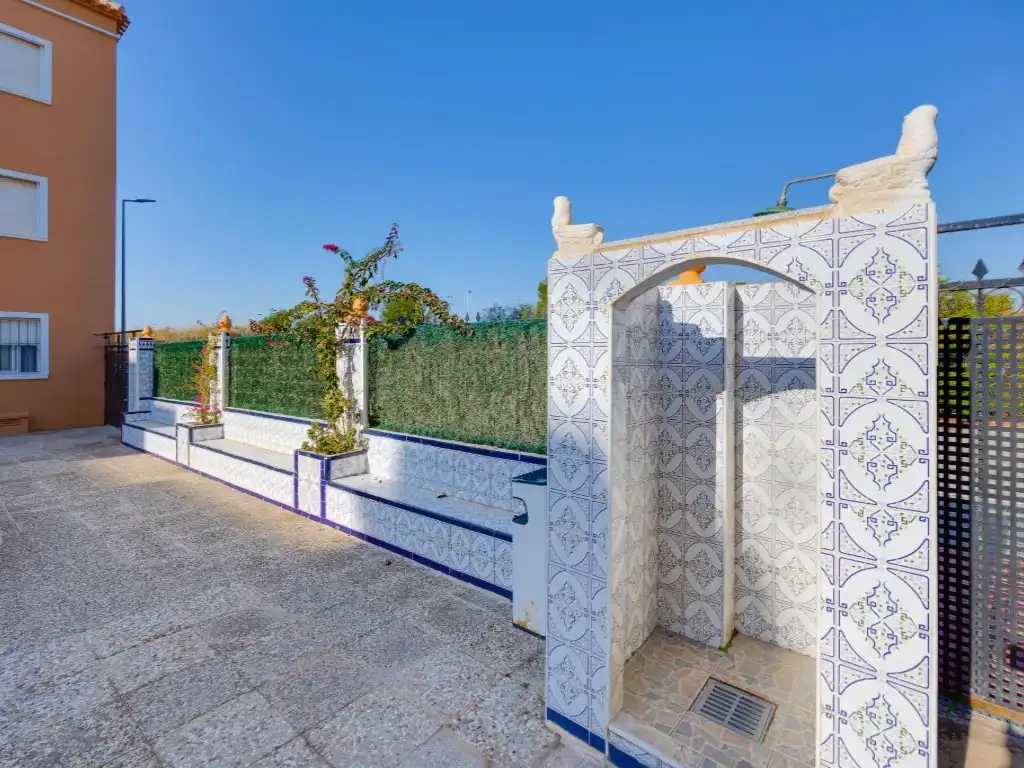Houses for sale in Calle Mar Menor, La Veleta