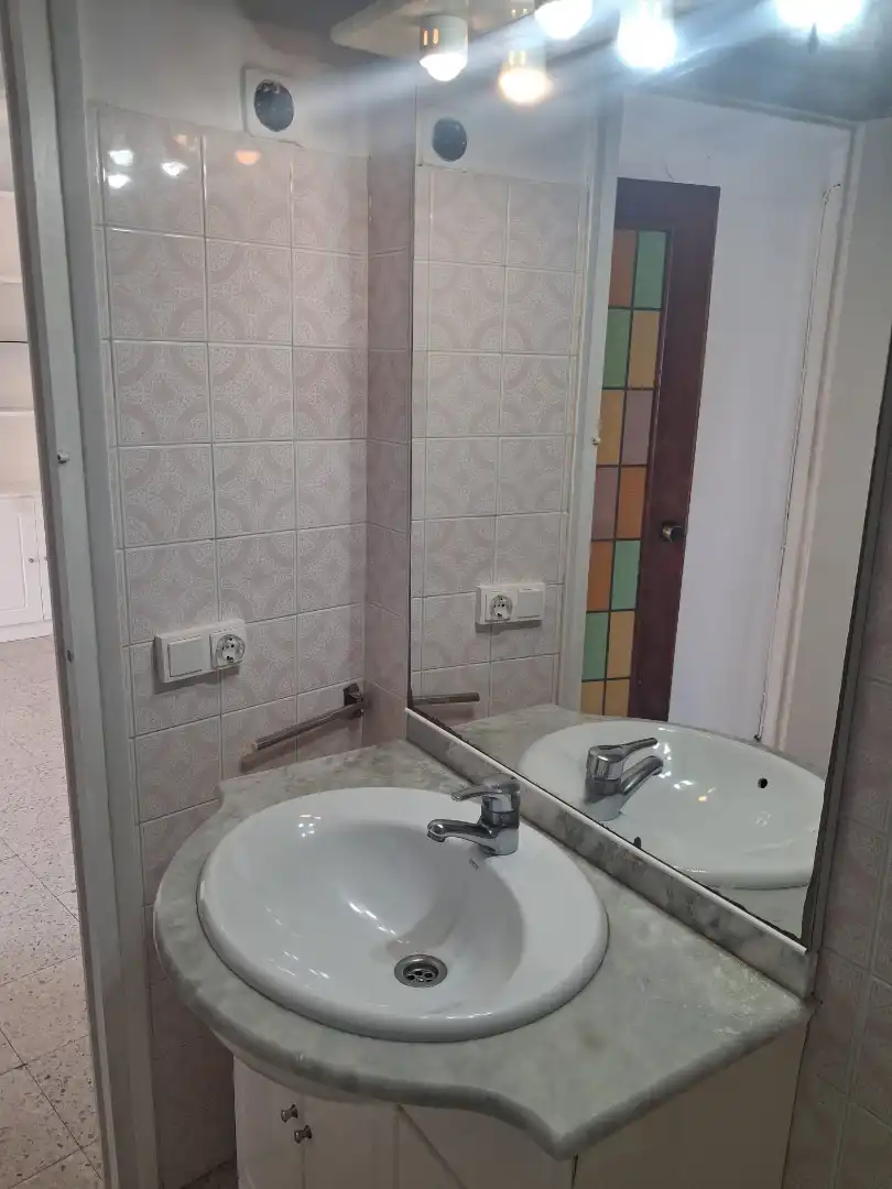 Baño de Apartamento en venta en Sant Pere de Ribes con Terraza y Piscina comunitaria
