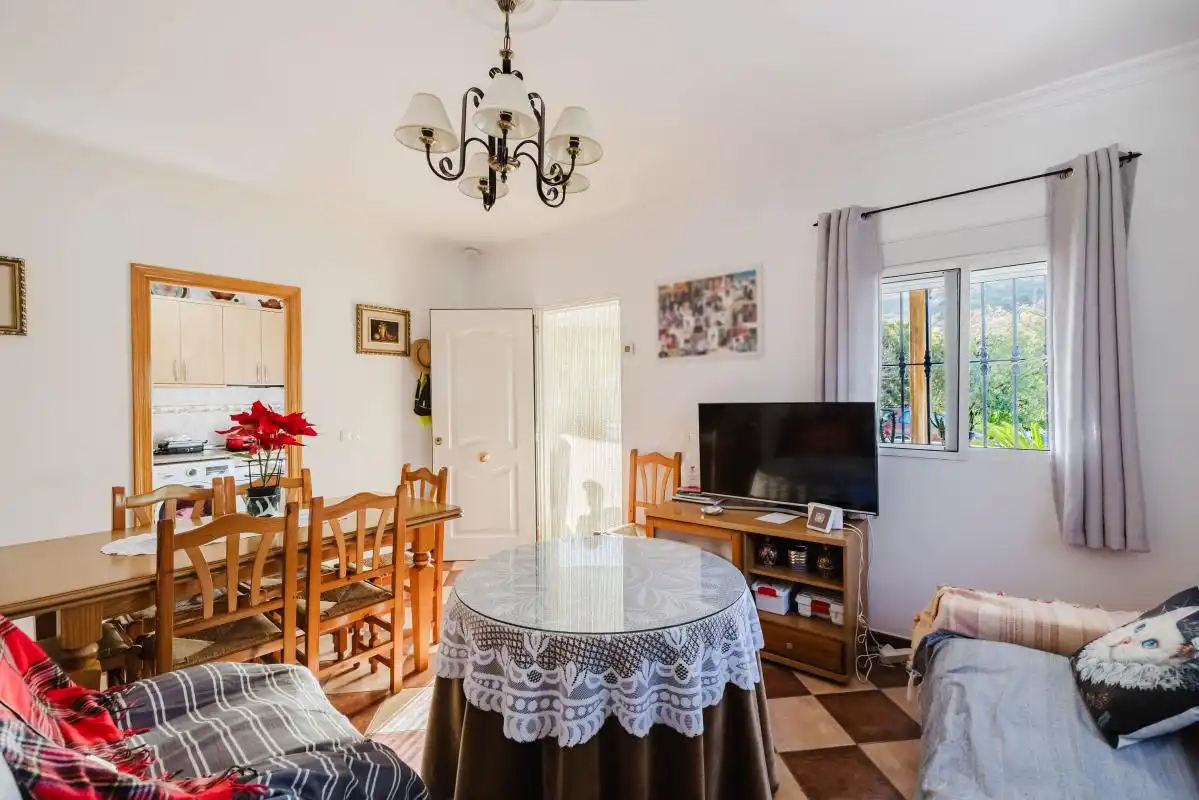 Dining room of Houses for sale in Alcaucín  with Heating, Private garden and Furnished