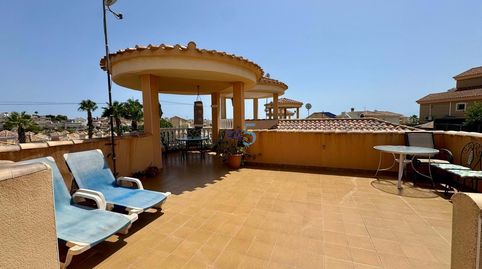 Esta hermosa villa independiente se encuentra en la codiciada zona de El Galán de Villamartín, y ofrece un diseño espacioso y vers, imatge 4