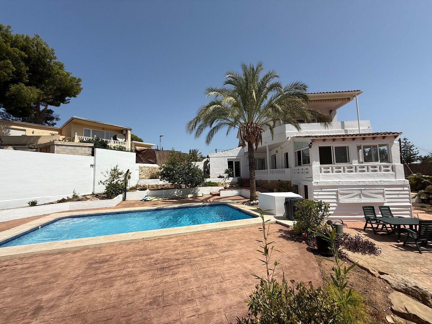 Vista exterior de Casa o chalet de alquiler en La Nucia con Aire acondicionado, Calefacción y Jardín privado