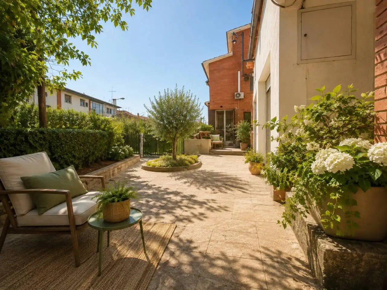 Terrassa de Casa o xalet en venda en Cerdanyola del Vallès amb Calefacció, Jardí privat i Terrassa