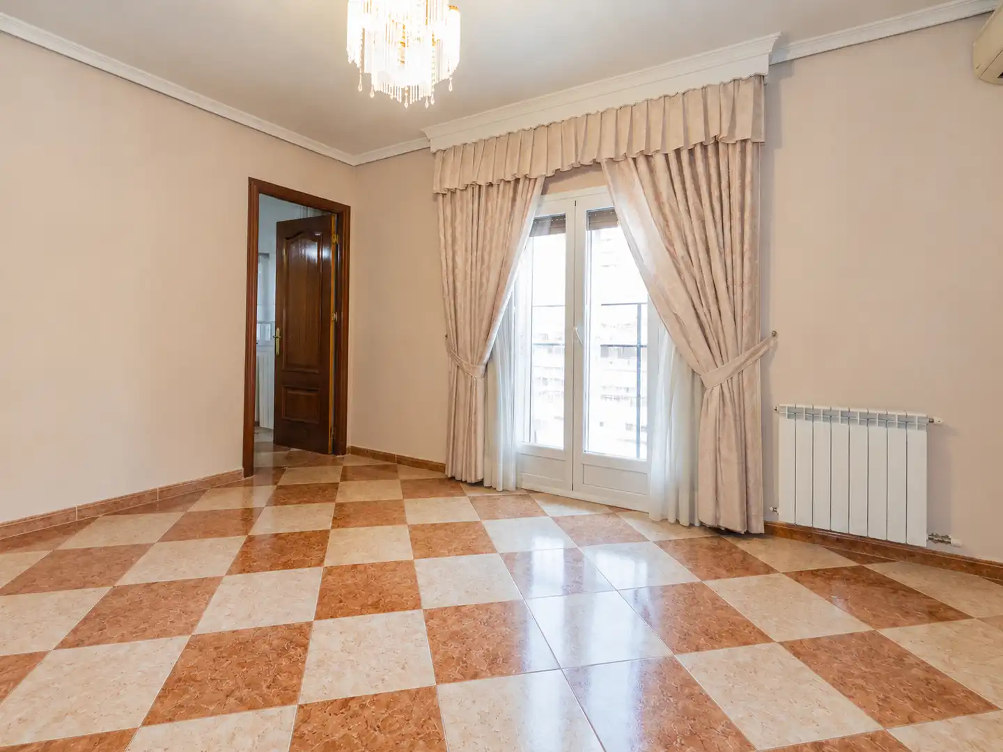 Piso en venta en Madrid con Aire acondicionado, Calefacción y Terraza