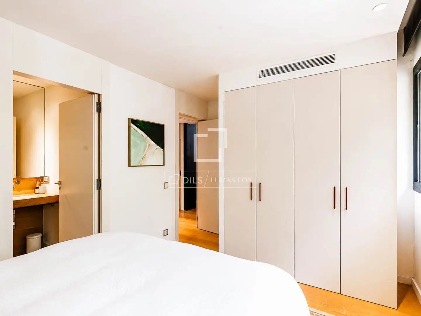 Dormitori de Casa o xalet en venda en Barcelona amb Aire condicionat, Jardí privat i Terrassa