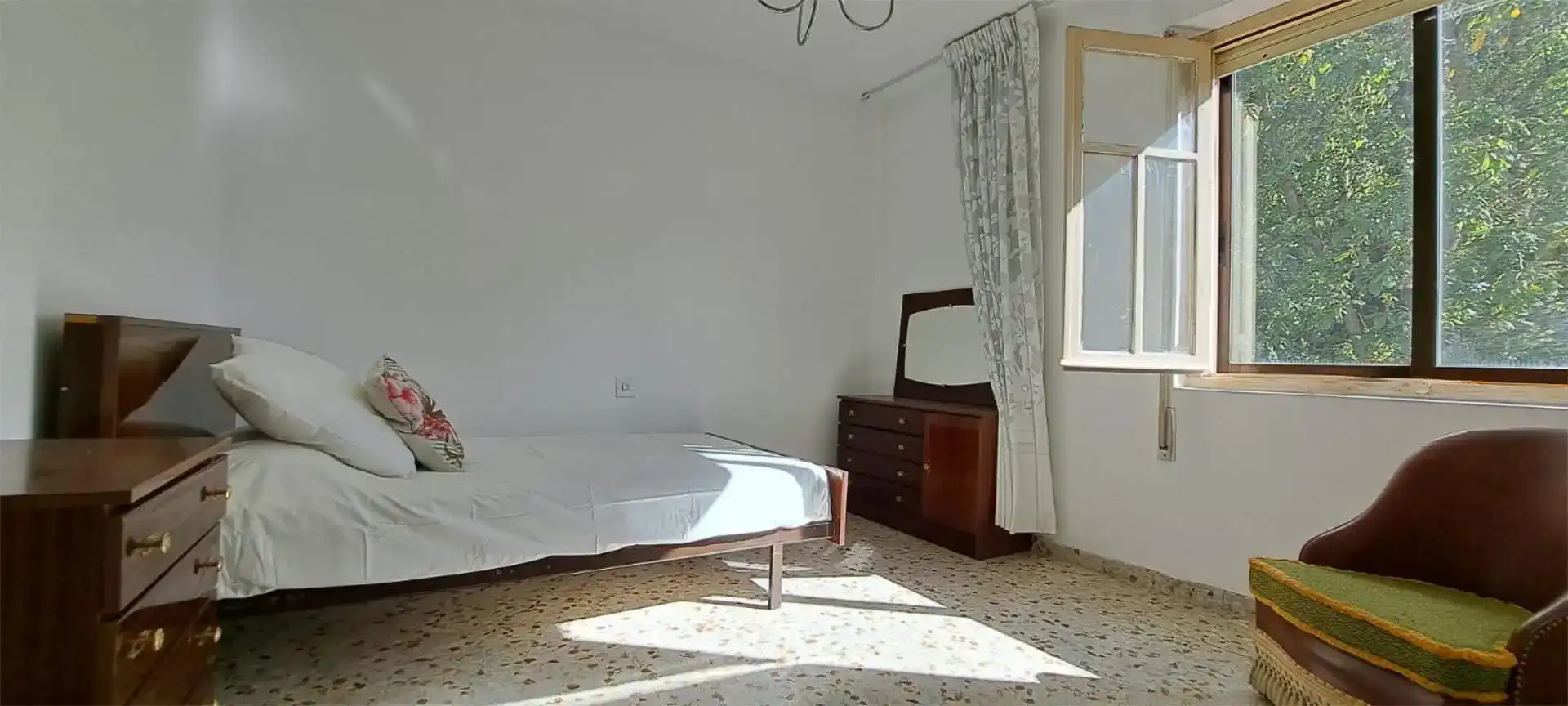 Dormitori de Casa o xalet en venda en Área Rural Sur