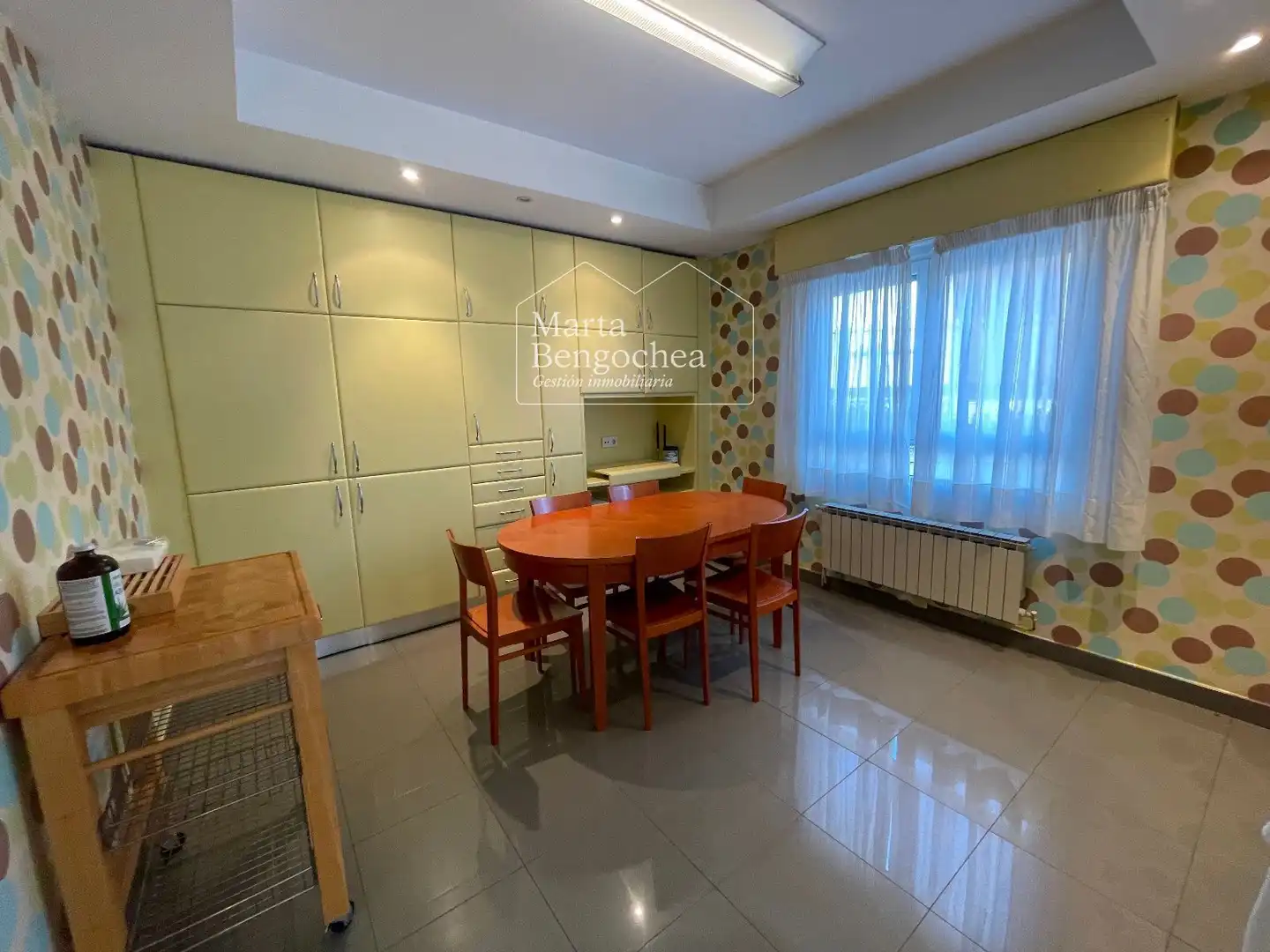 Casa adosada en venta en CALLE MENDIZABALA, Mendizorrotza - Armentia