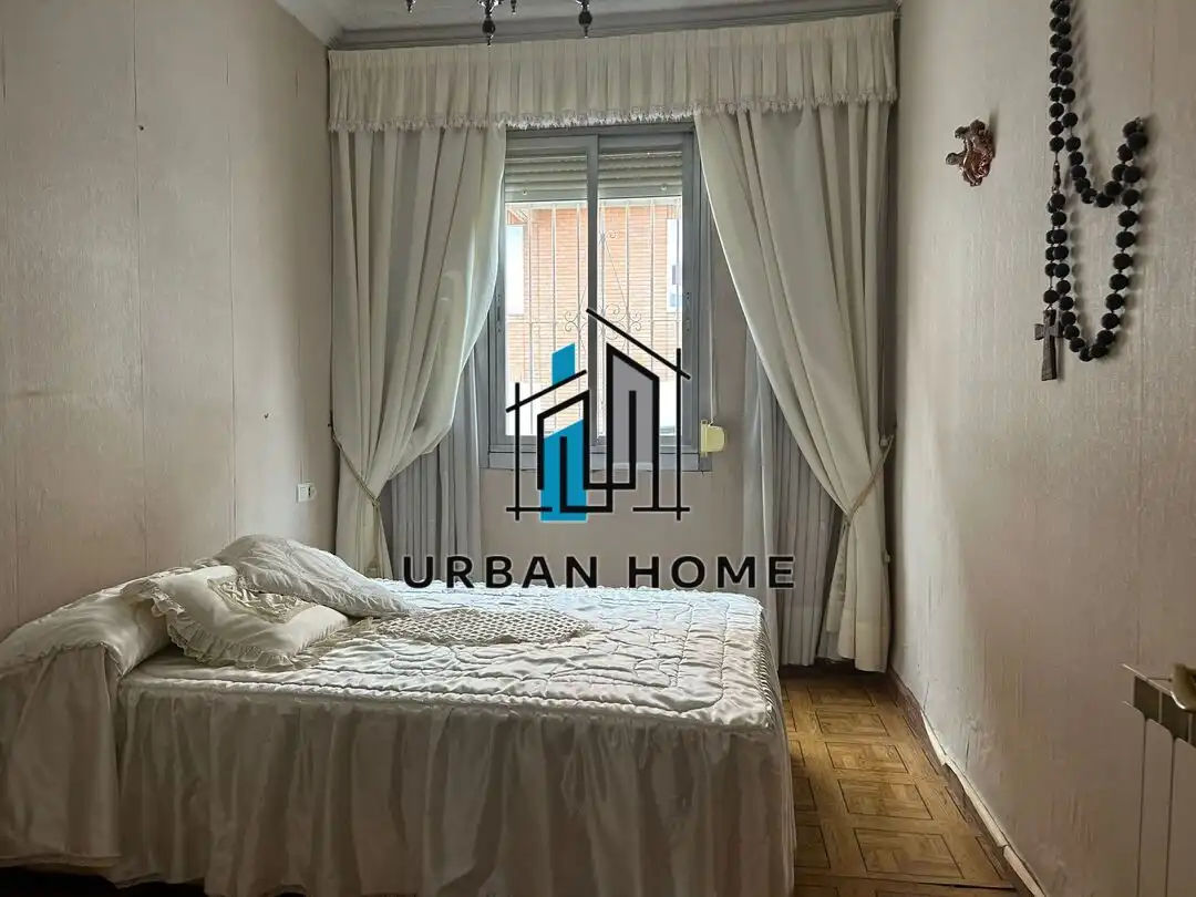 Haus oder Chalet zum Verkauf in Calle Juan de Juni, Las Ventas