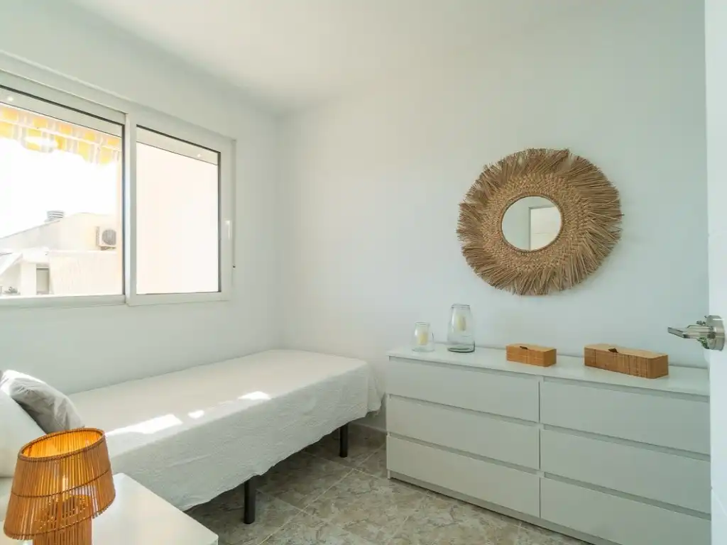 Bedroom of Apartments for sale in Torrevieja  with Air Conditioner, Furnished and Oven