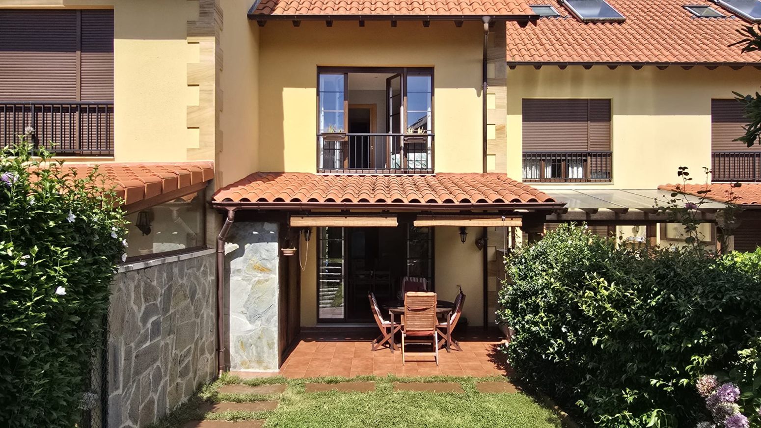 Terrace of Single-family semi-detached for sale in Santillana del Mar  with Heating, Private garden and Parquet flooring