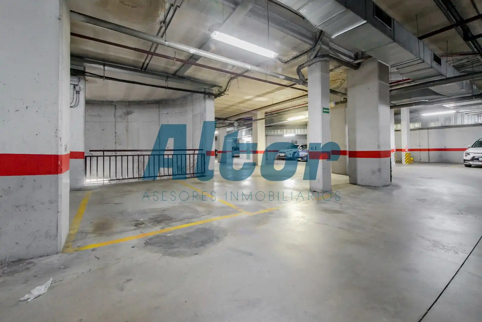 Parking of Flat for sale in Madrid  with Air Conditioner, Heating and Storage room